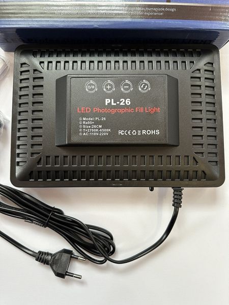 Світлодіодна лампа для студійної фотозйомки Camera light PL-26 для блогера візажиста 2700-6500 K 1364 фото