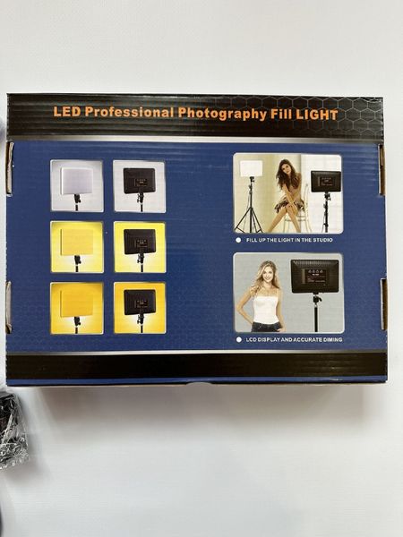 Світлодіодна лампа для студійної фотозйомки Camera light PL-26 для блогера візажиста 2700-6500 K 1364 фото