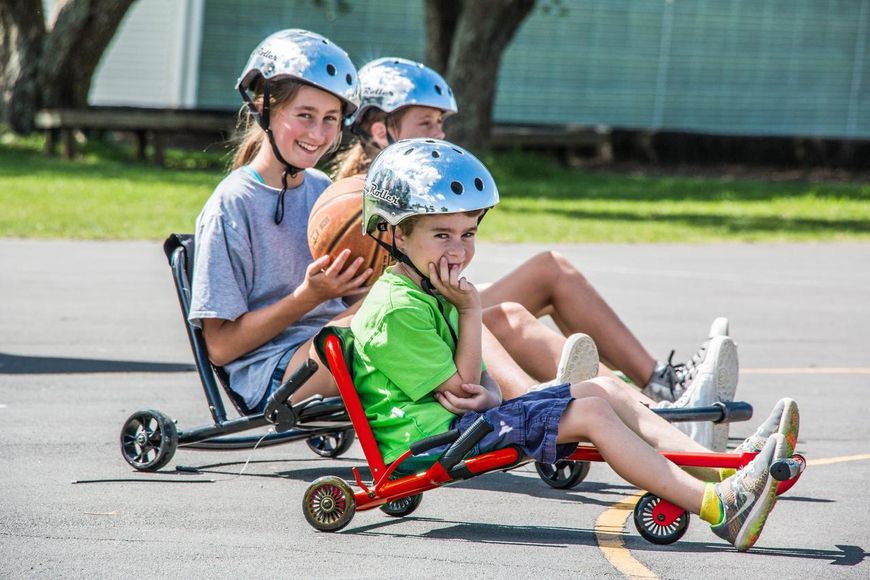 Самокат-каталка Ezyroller Classic, черно-оранжевый EZR1BLO фото